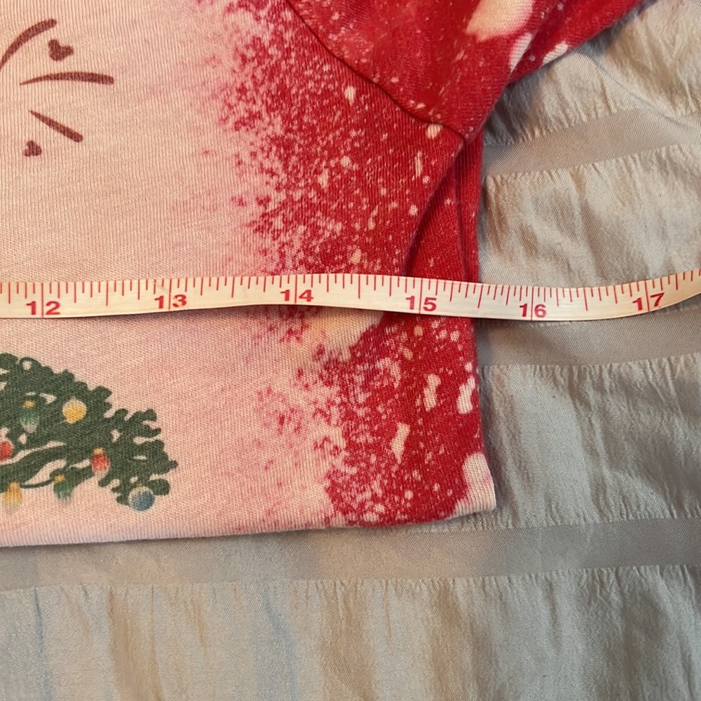 Donated Disney distressed bleached soft lightweight Christmas 4 parks fireworks - Picture 7 of 10